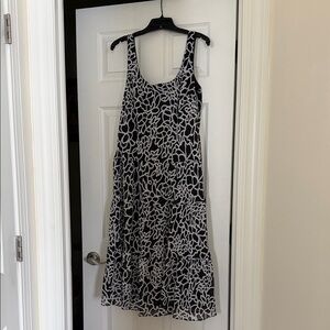 Evan Picone Black and White Floral Midi Dress